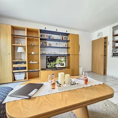 Nordheimstrasse-150-wohnung-3 דירה *